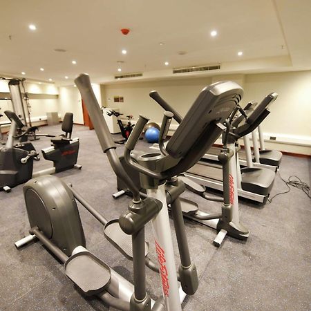 Hilton Garden Inn Kampala Exteriör bild